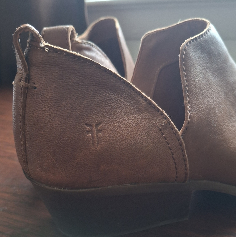 Frye "Rowan" Brown Leather Ankle Slip On Boots - Picture 5 of 13